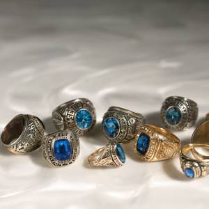 anillos de graduacion combinados