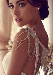 ideas para elegir vestidos de bodas con espalda