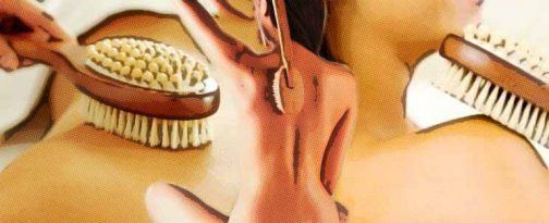 ¿Cómo se hace el cepillado en seco para el cuerpo?