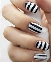nail art rayas